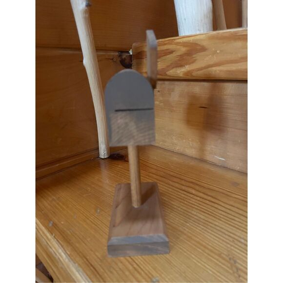 Stamp Roll Dispenser Hand Painted Mailbox Vintage Cardinal USA Wooden - Picture 4 of 5